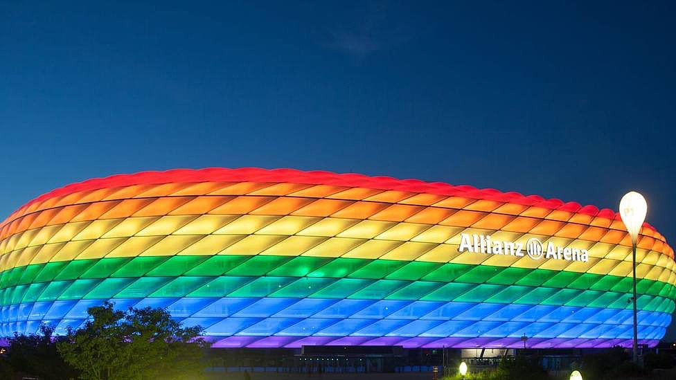 Allianz Arena Munique (1).PNG
